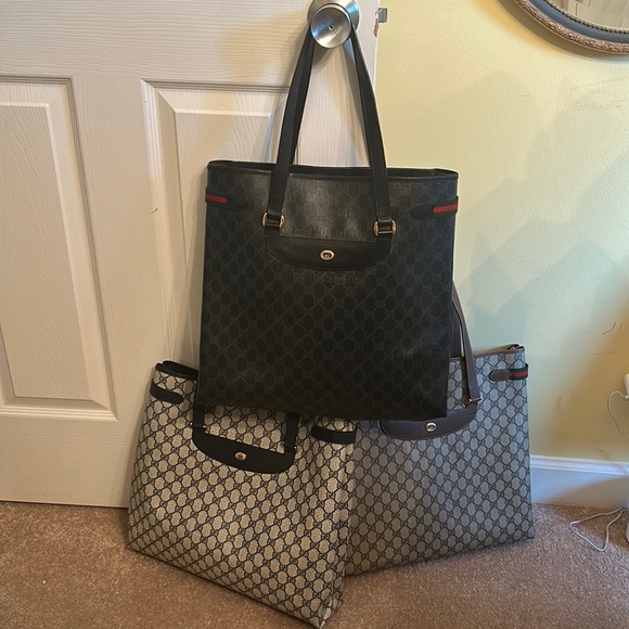 Handbags - Gucci Supreme Sherry Line Tote Bag - Black